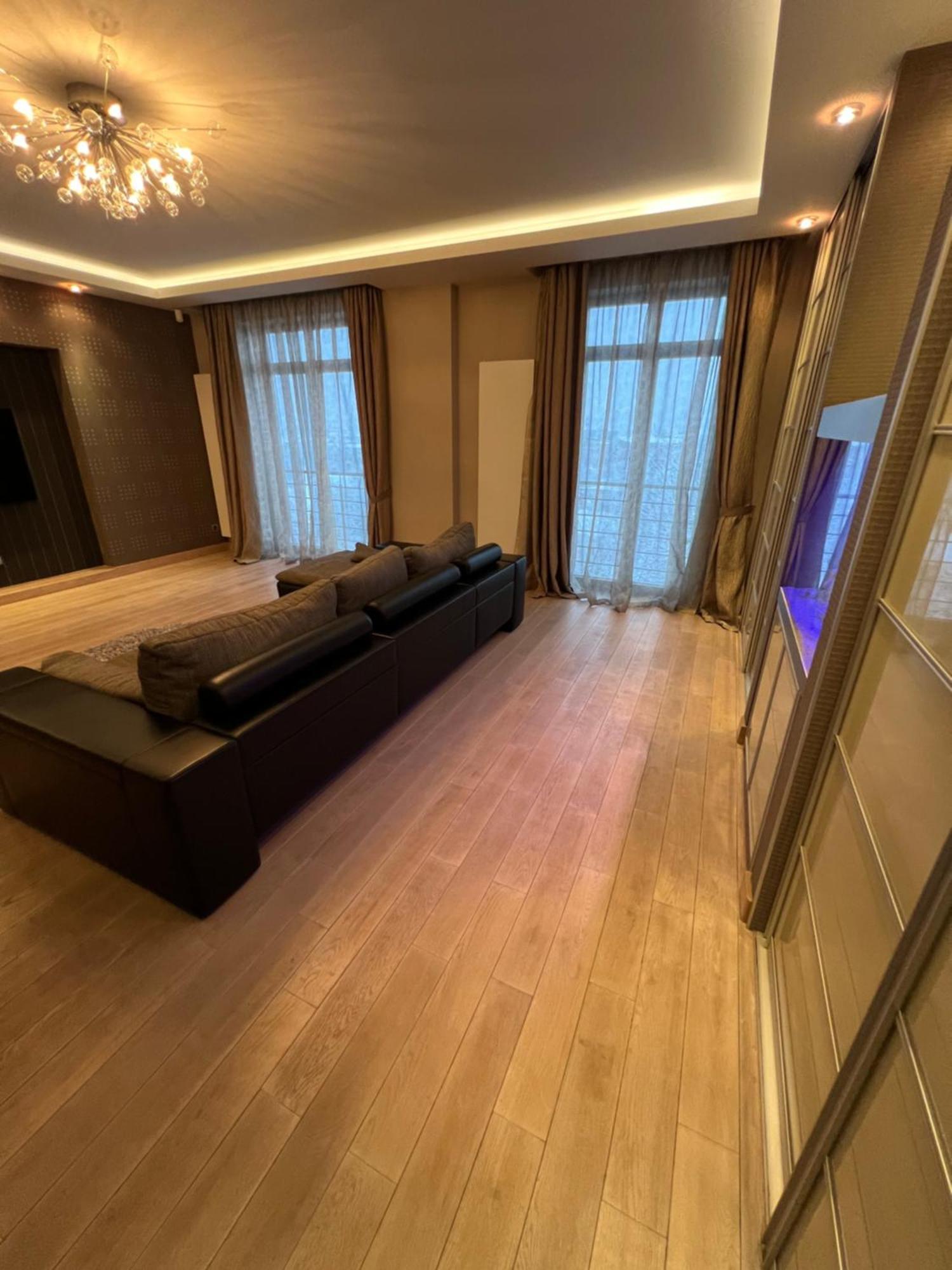 Apartment On Arkhipenka With Panorama View ลวีฟ ภายนอก รูปภาพ
