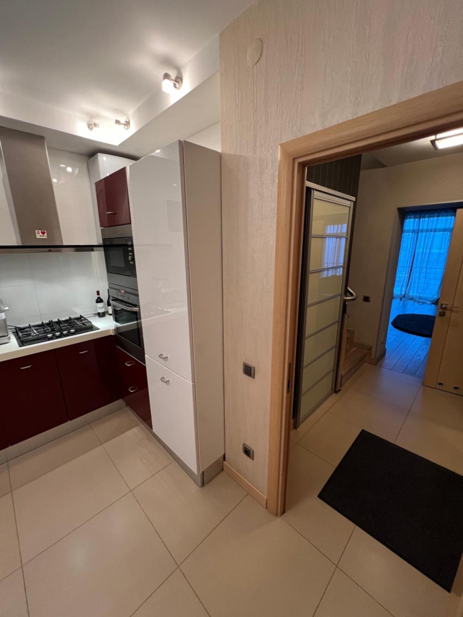 Apartment On Arkhipenka With Panorama View ลวีฟ ภายนอก รูปภาพ