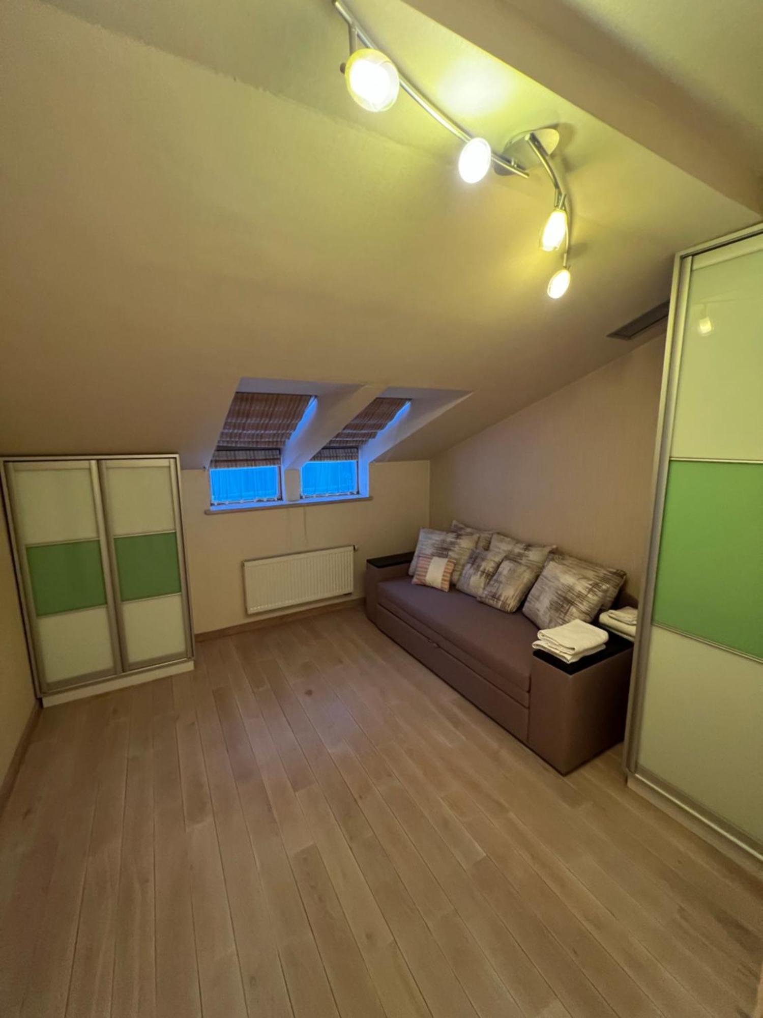Apartment On Arkhipenka With Panorama View ลวีฟ ภายนอก รูปภาพ
