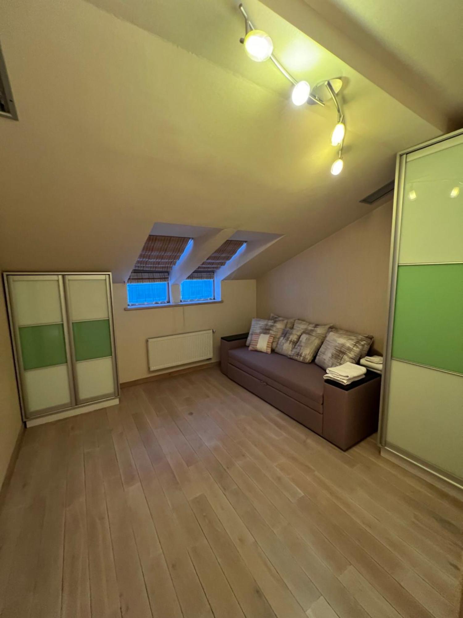 Apartment On Arkhipenka With Panorama View ลวีฟ ภายนอก รูปภาพ