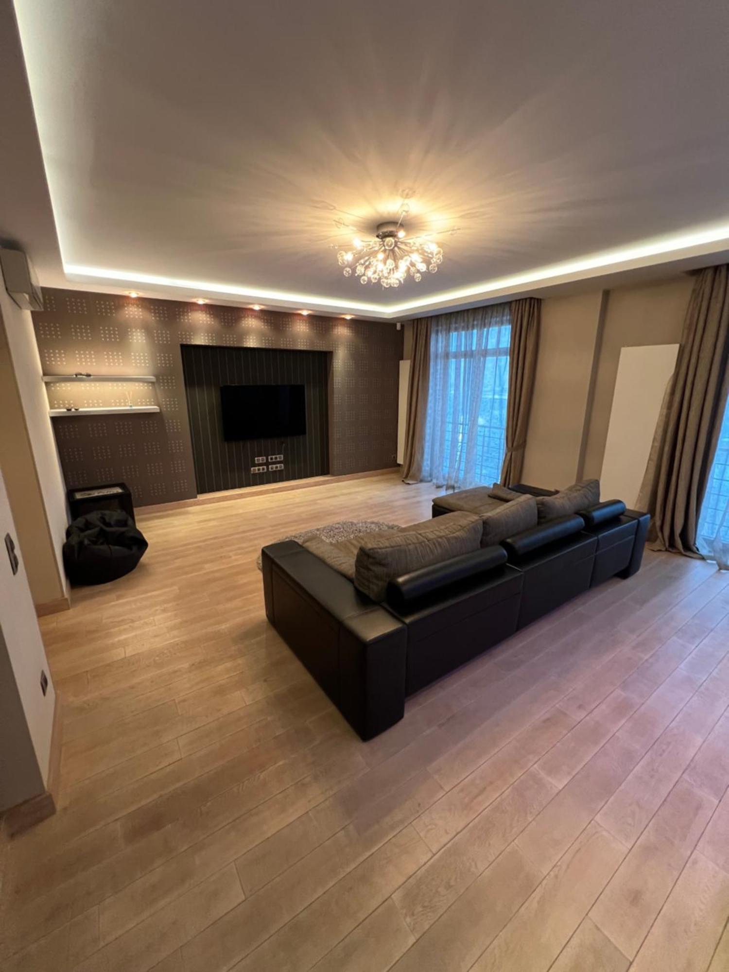 Apartment On Arkhipenka With Panorama View ลวีฟ ภายนอก รูปภาพ