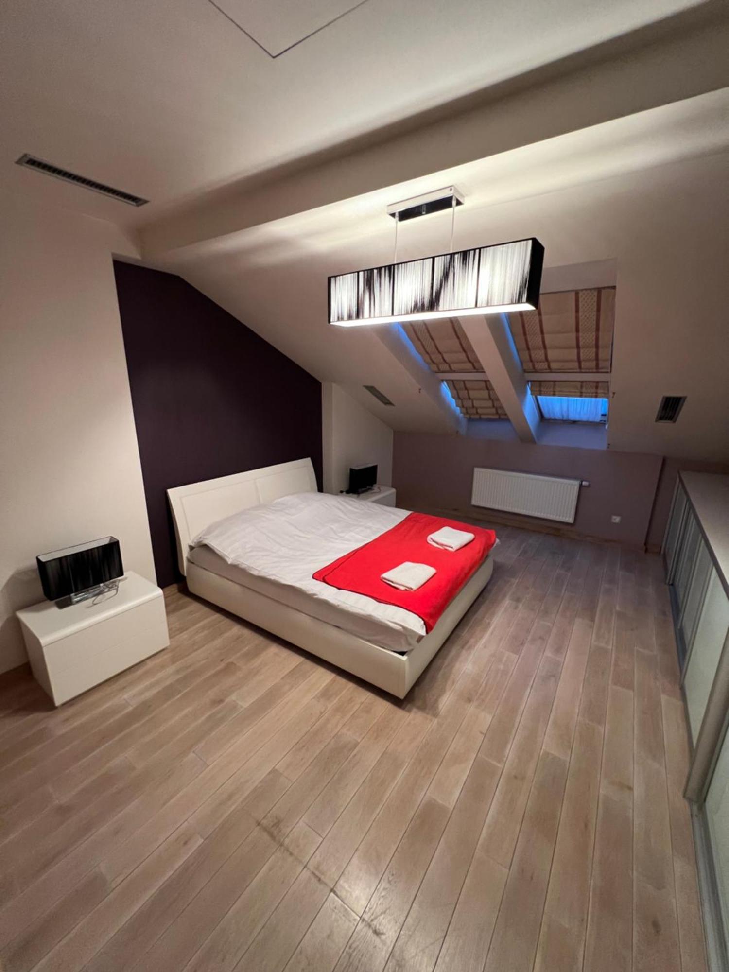 Apartment On Arkhipenka With Panorama View ลวีฟ ภายนอก รูปภาพ