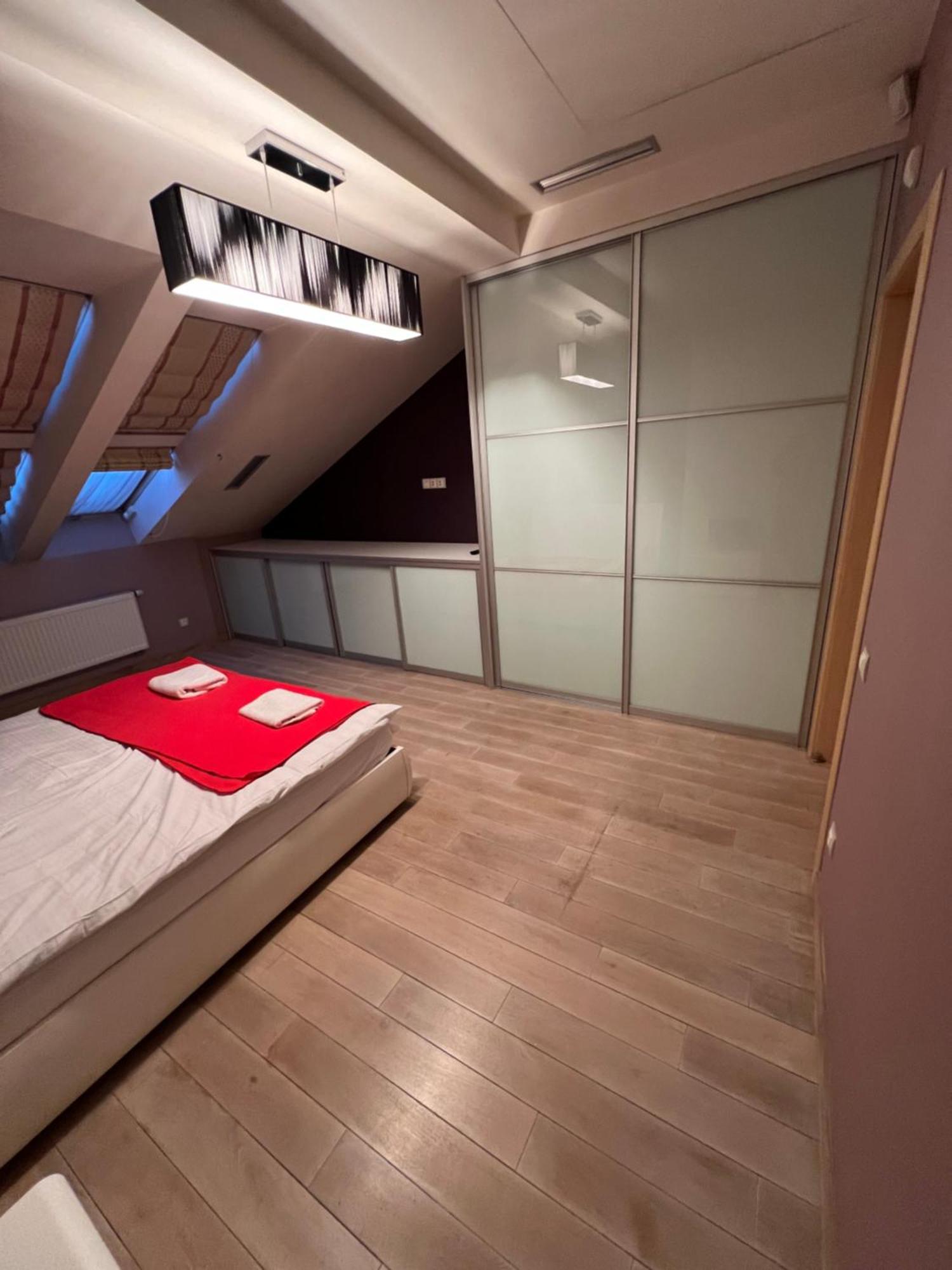 Apartment On Arkhipenka With Panorama View ลวีฟ ภายนอก รูปภาพ