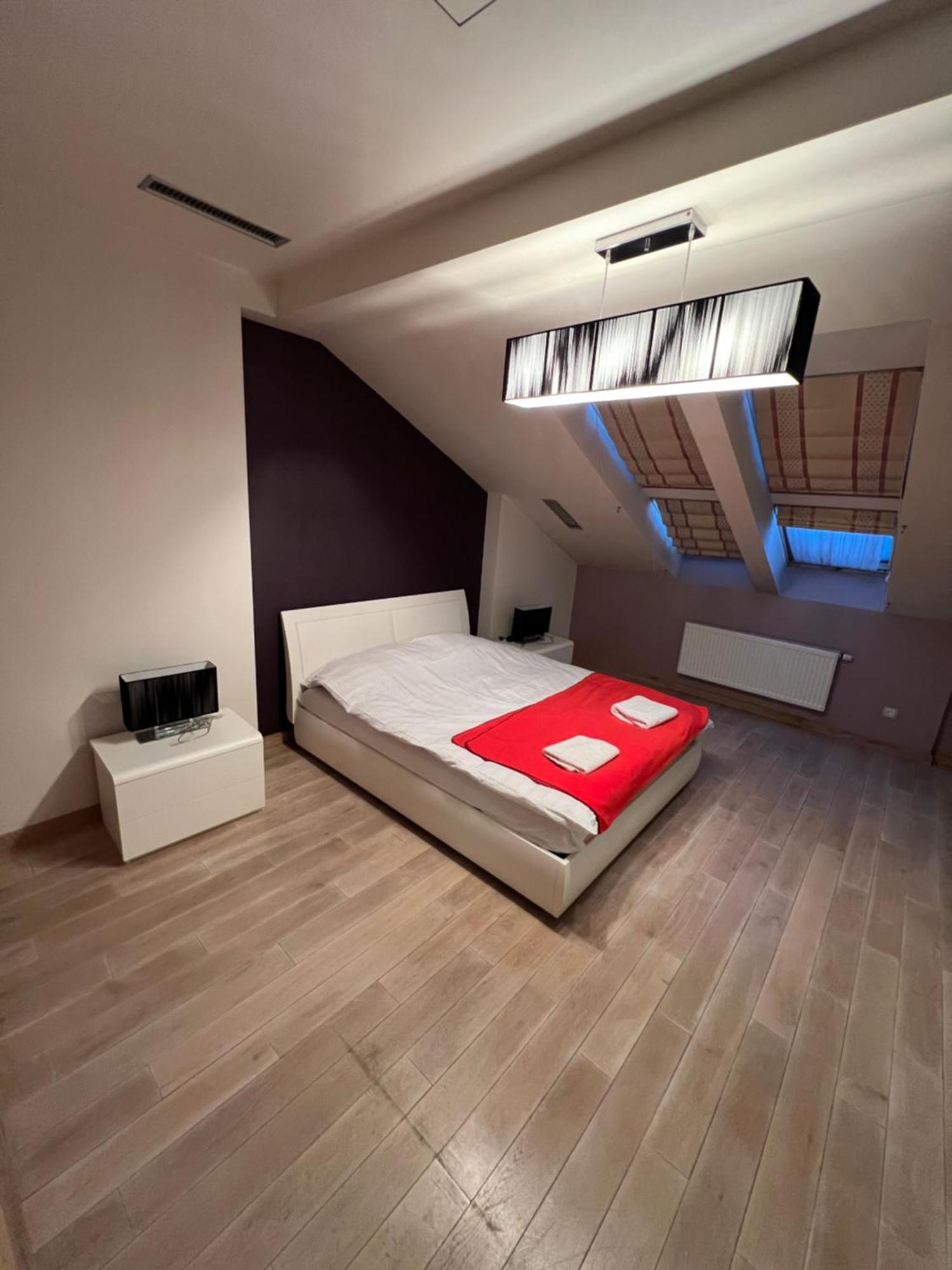 Apartment On Arkhipenka With Panorama View ลวีฟ ภายนอก รูปภาพ